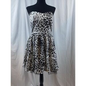 Y2K Ruby Rox Juniors Strapless Mini Dress Black White Print‎ Junior's Size 13